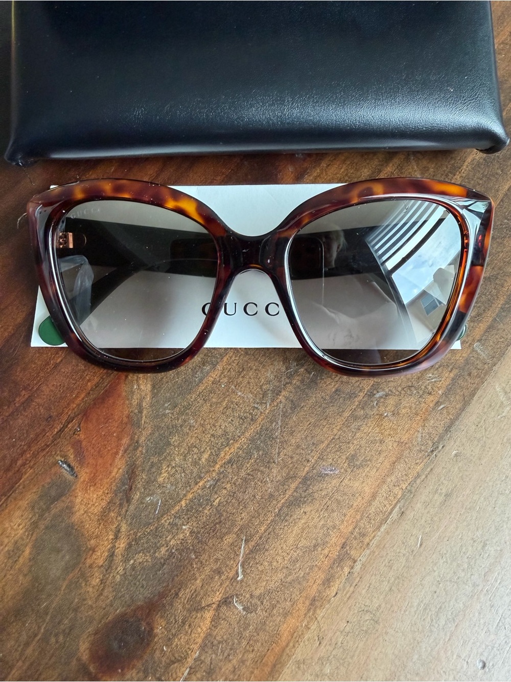 Authentic New Gucci Women’s Tortoiseshell 53 mm Cat Eye Sunglasses - Brown